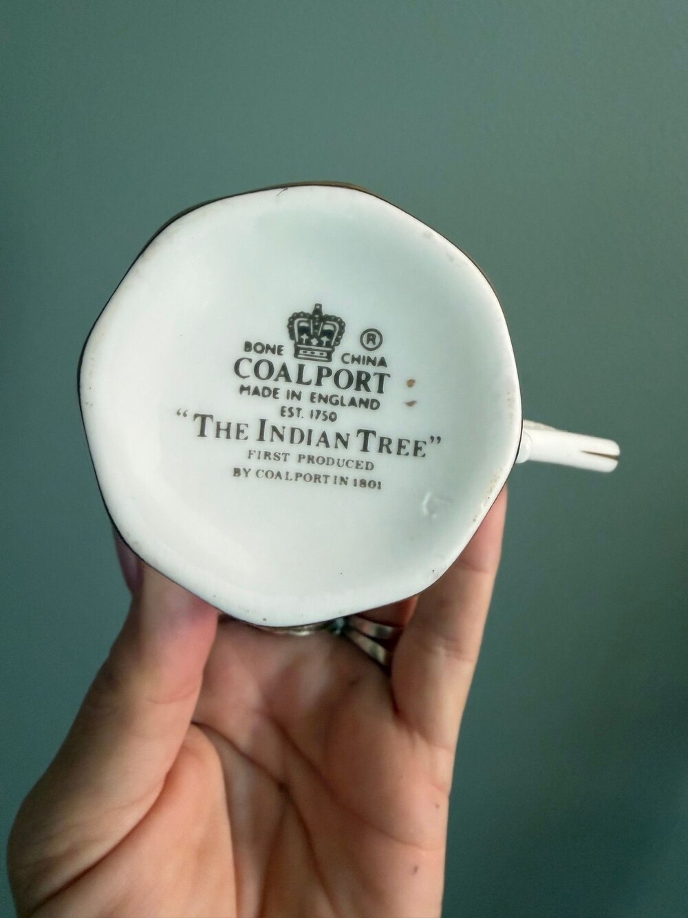 165 An Indian Tree pattern bone china teacup and saucer by Coalport. - Picture 3 of 3
